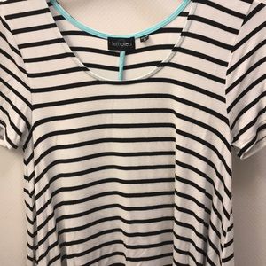 striped shirt